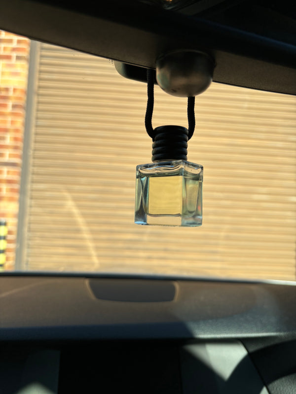 Car Air Freshener Diffuser (Aftershave, Perfume Inspired) Clear